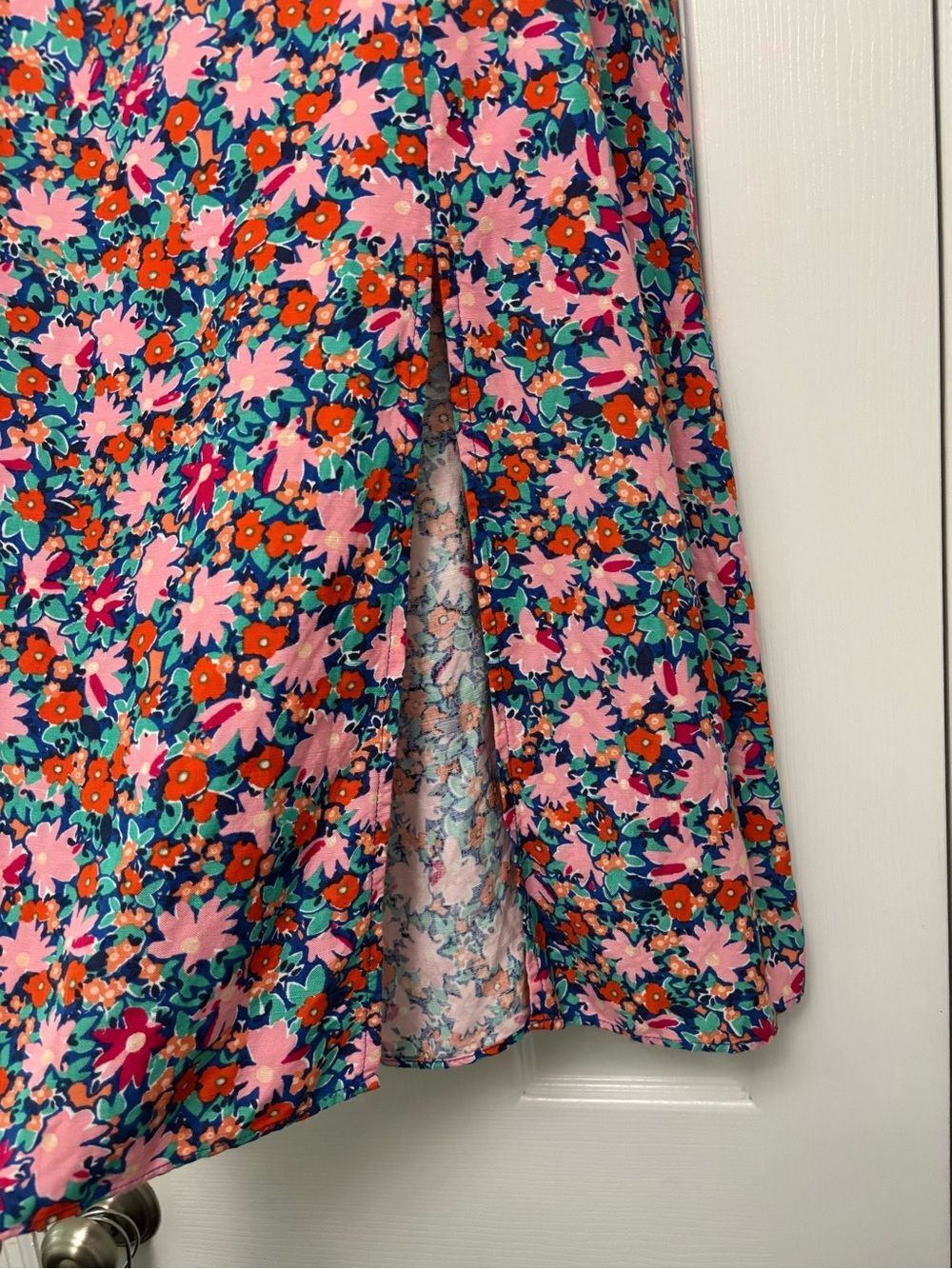 LOFT Floral Linen Midi Skirt Cottagecore A-Line Slit Garden Party Boho Size 14 - Picture 3 of 6